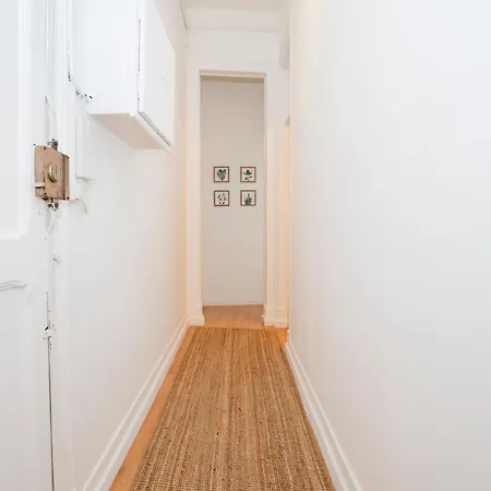 Apartamento Alcantara Trendy Retreat *