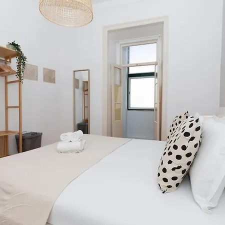 Alcantara Trendy Retreat Apartamento *
